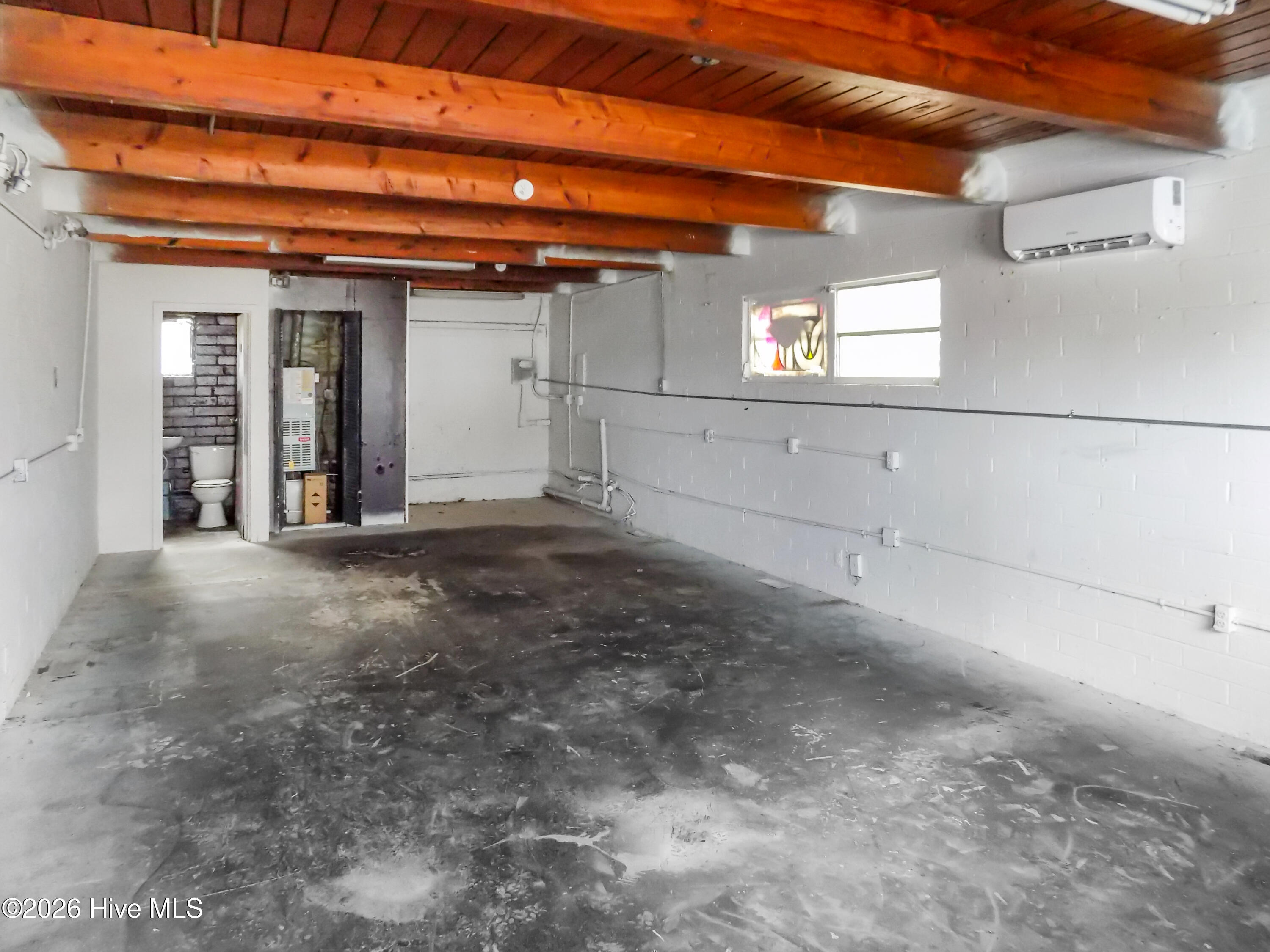 215 W Bassett Street