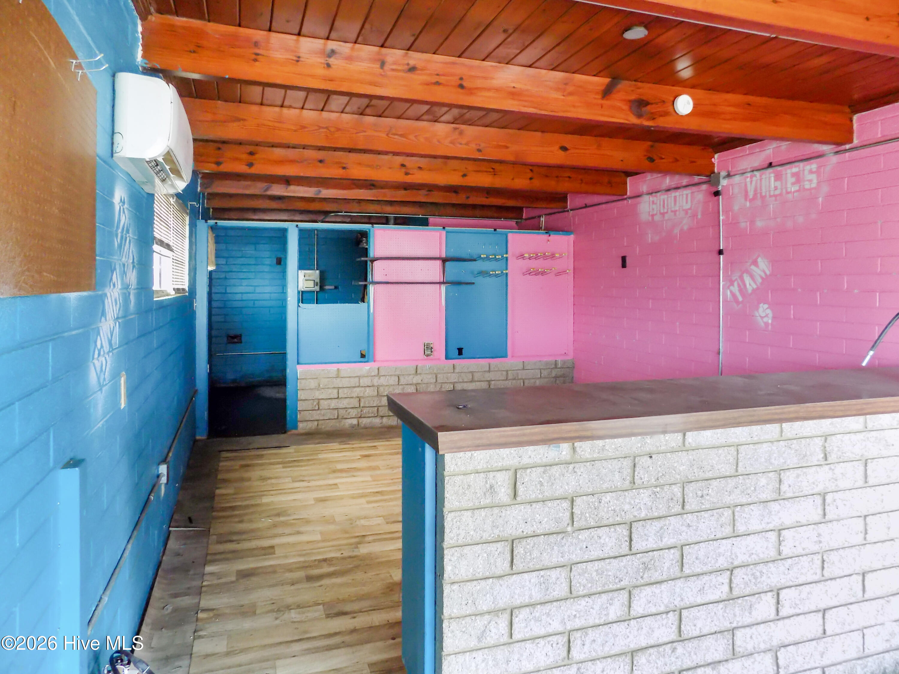 215 W Bassett Street