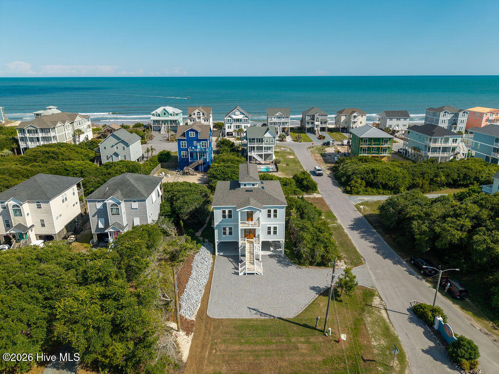 1 Bottlenose Boulevard