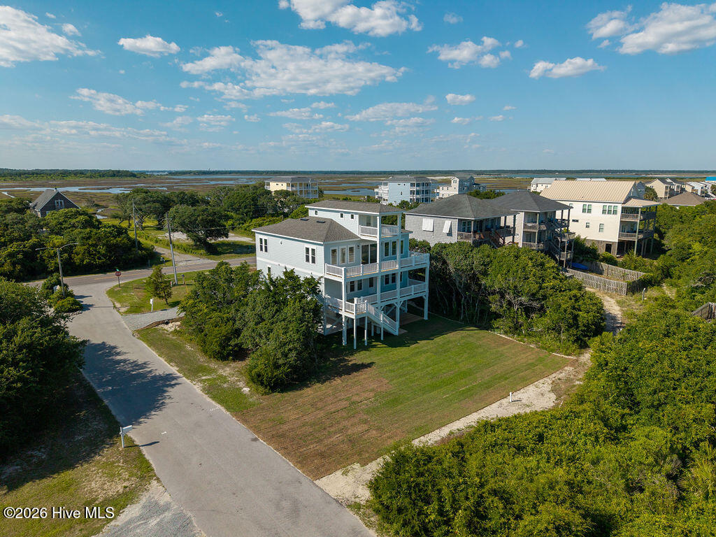 1 Bottlenose Boulevard