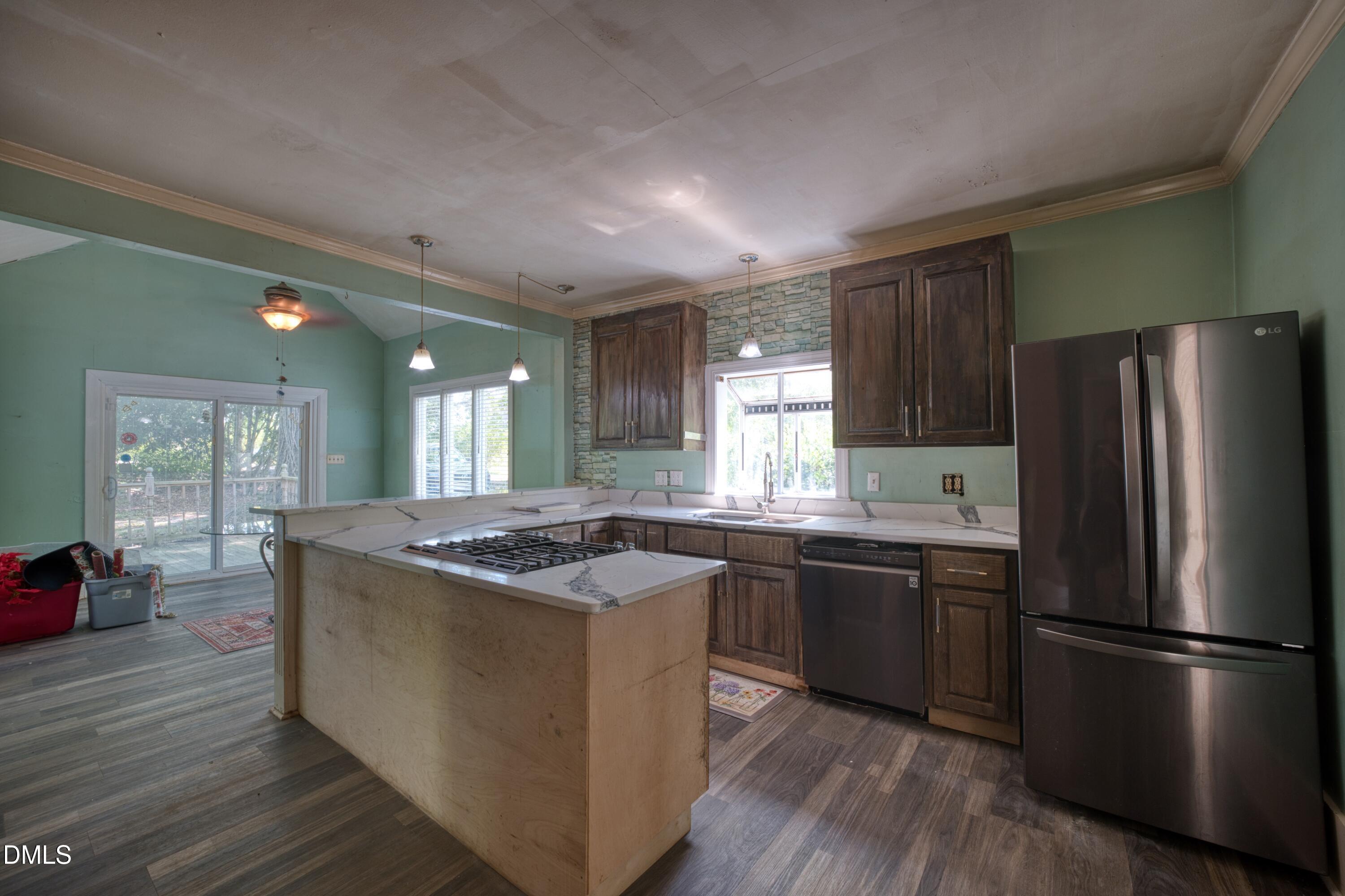 1004 Eagle Rock Road