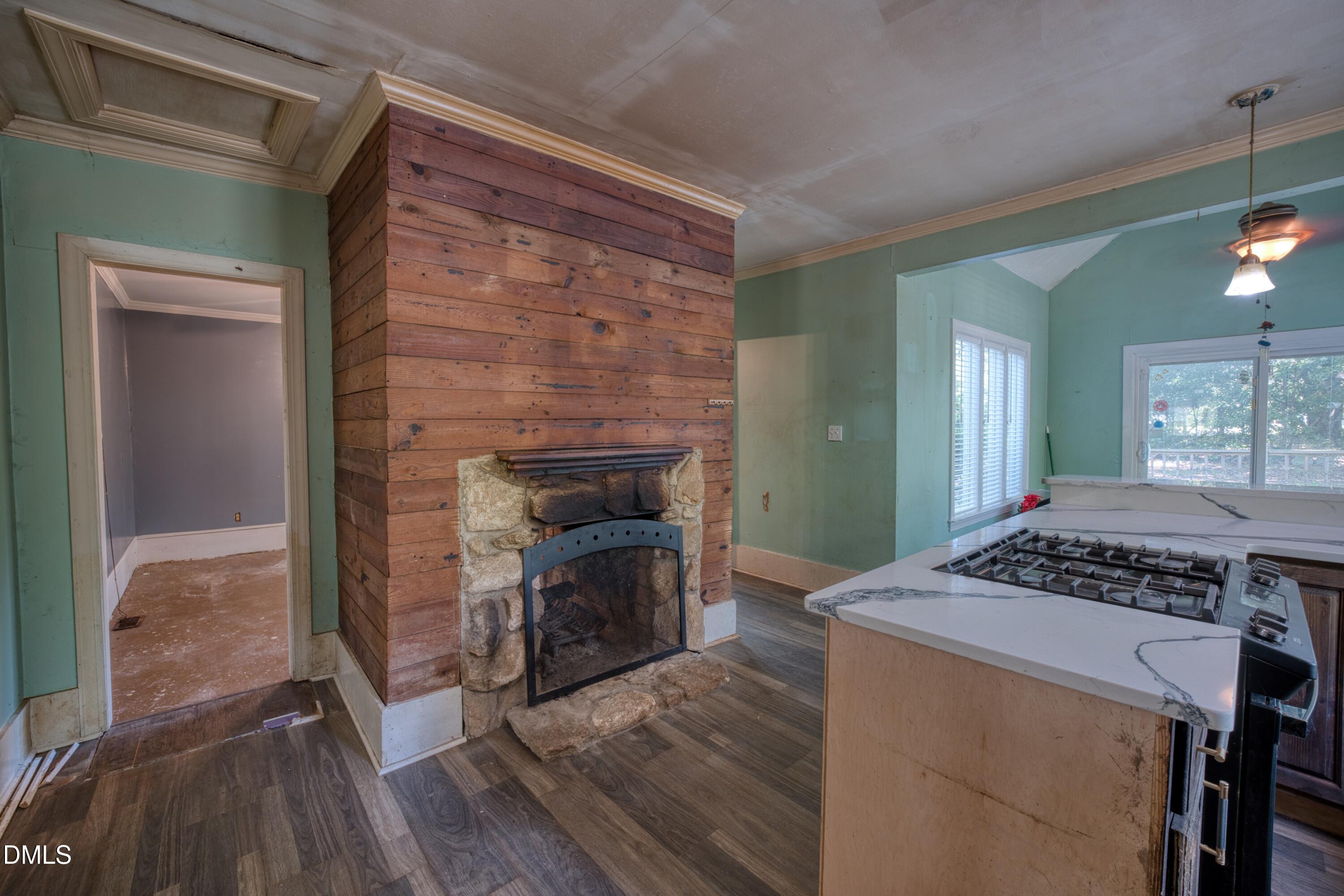 1004 Eagle Rock Road