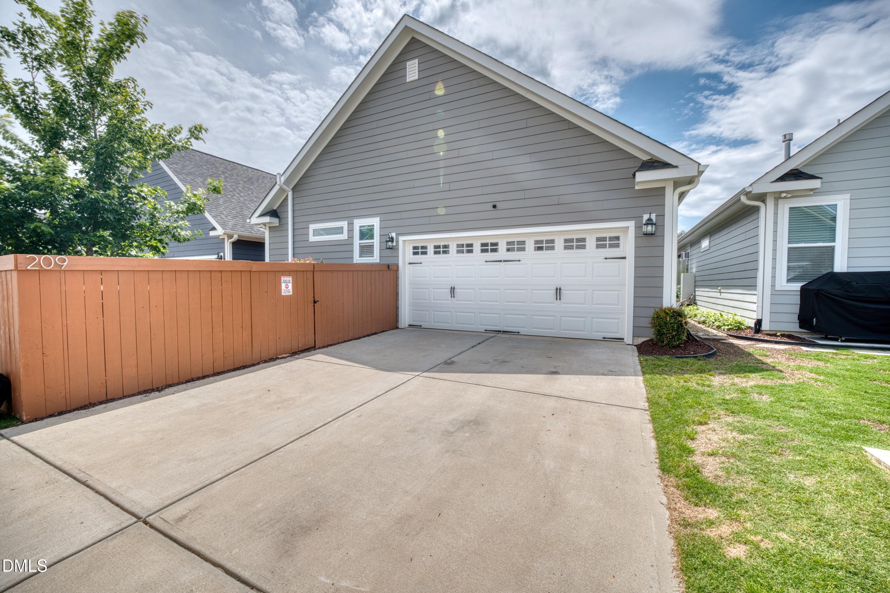 209 Stone River Drive