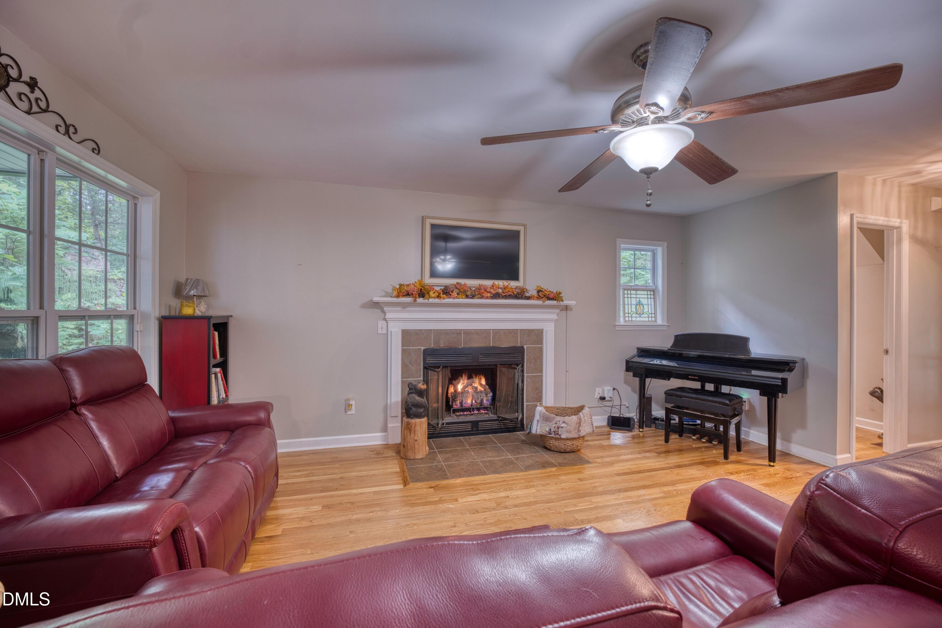 3910 Chucks Court