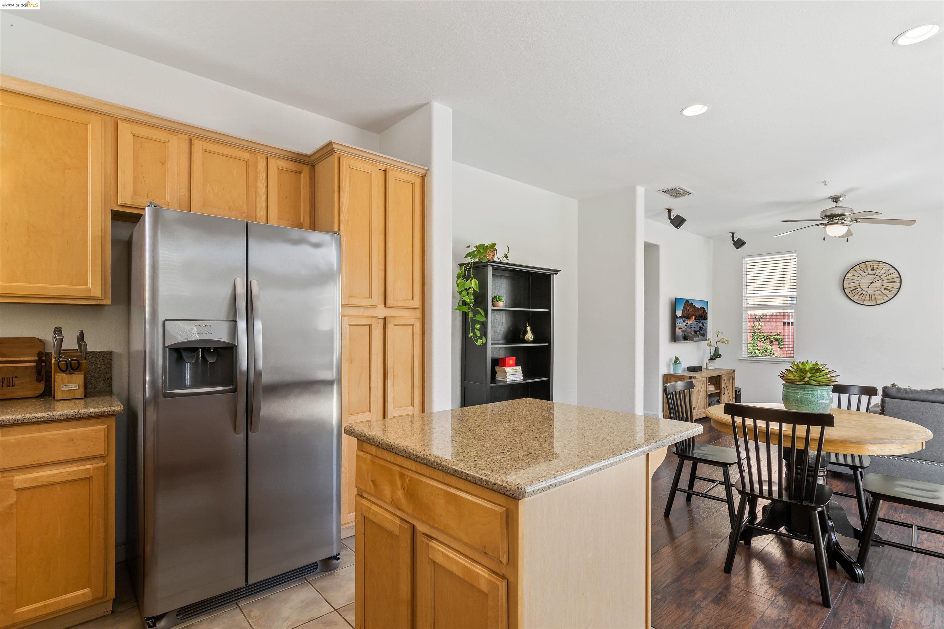 209 Wright Ct