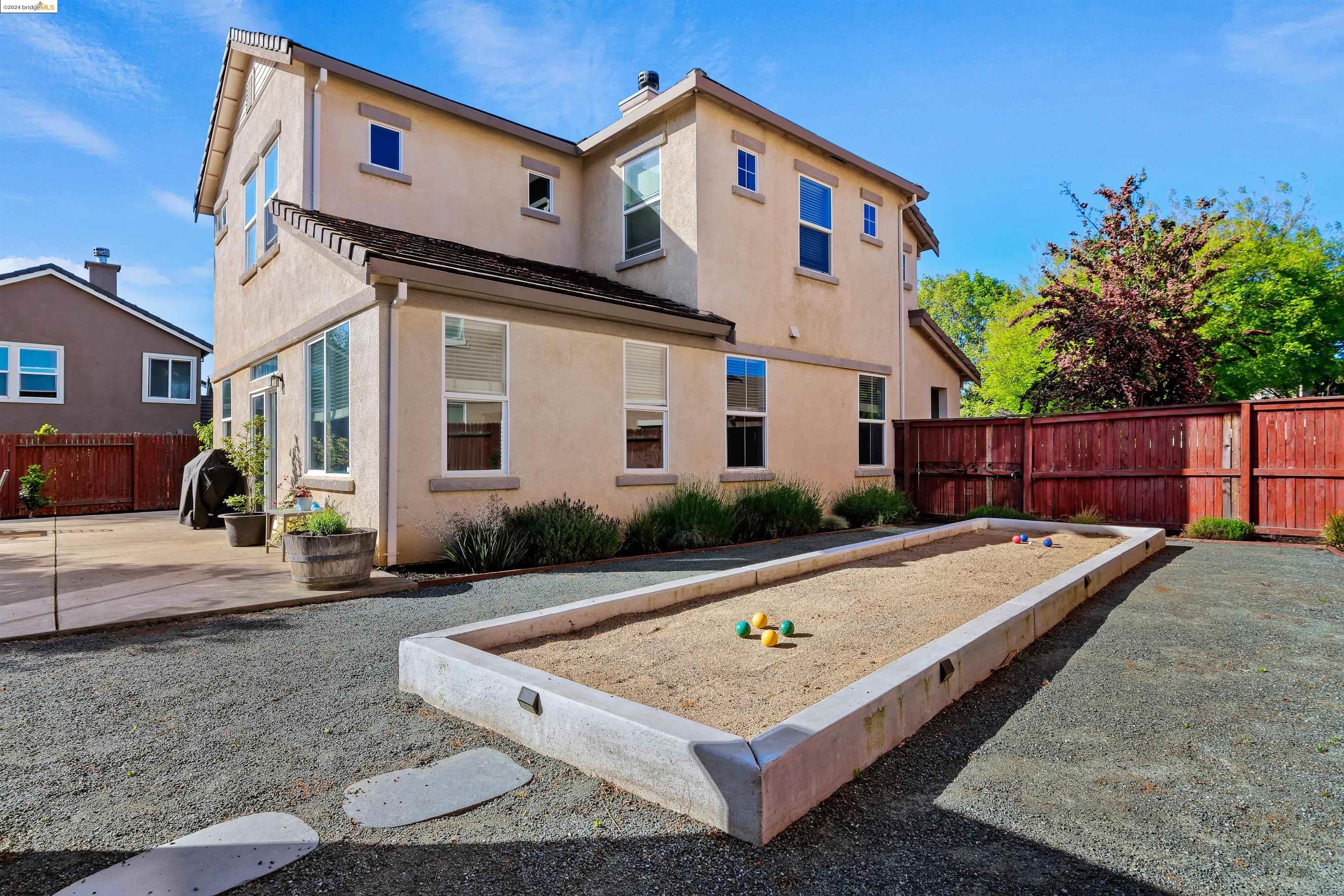 209 Wright Ct