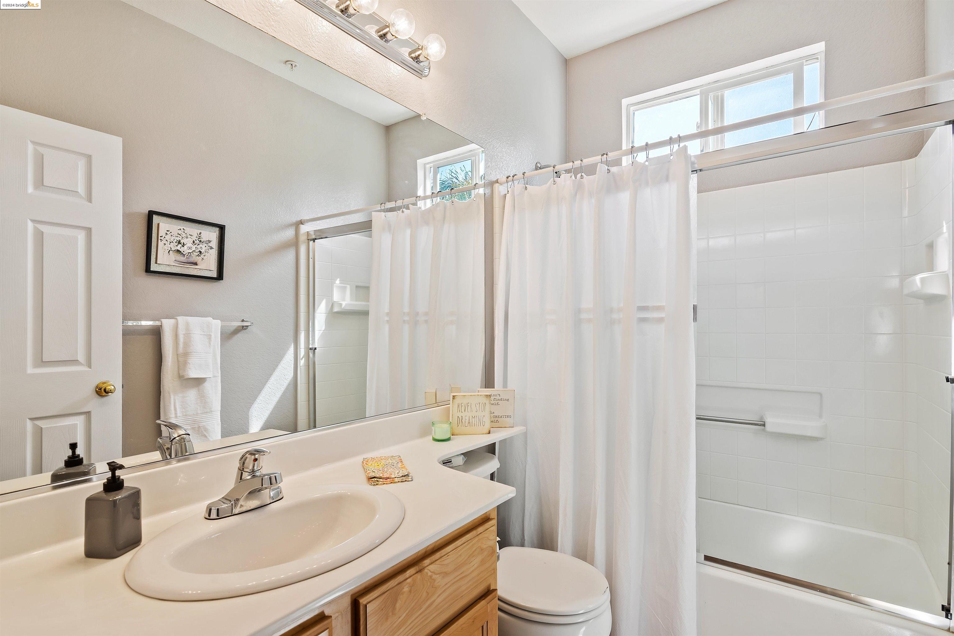 209 Wright Ct