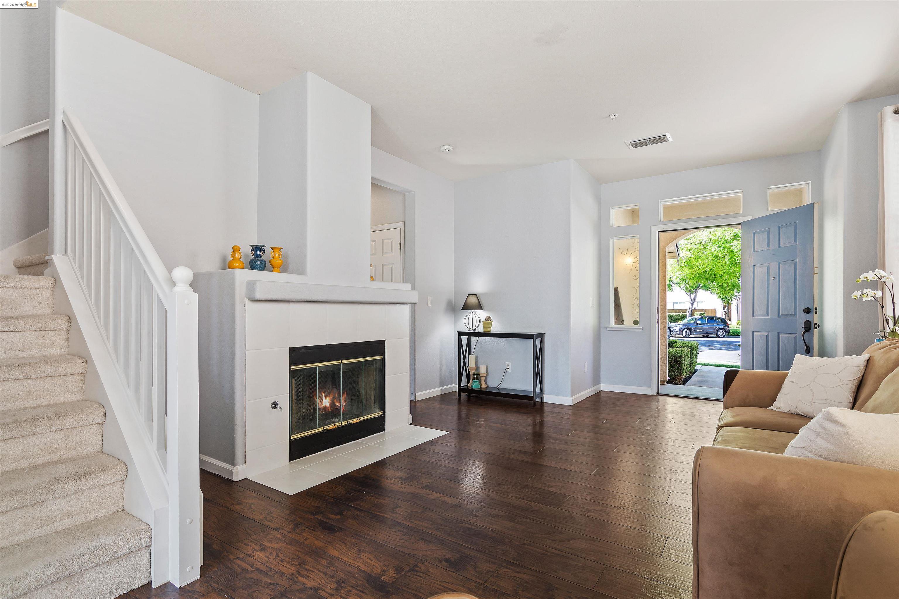 209 Wright Ct