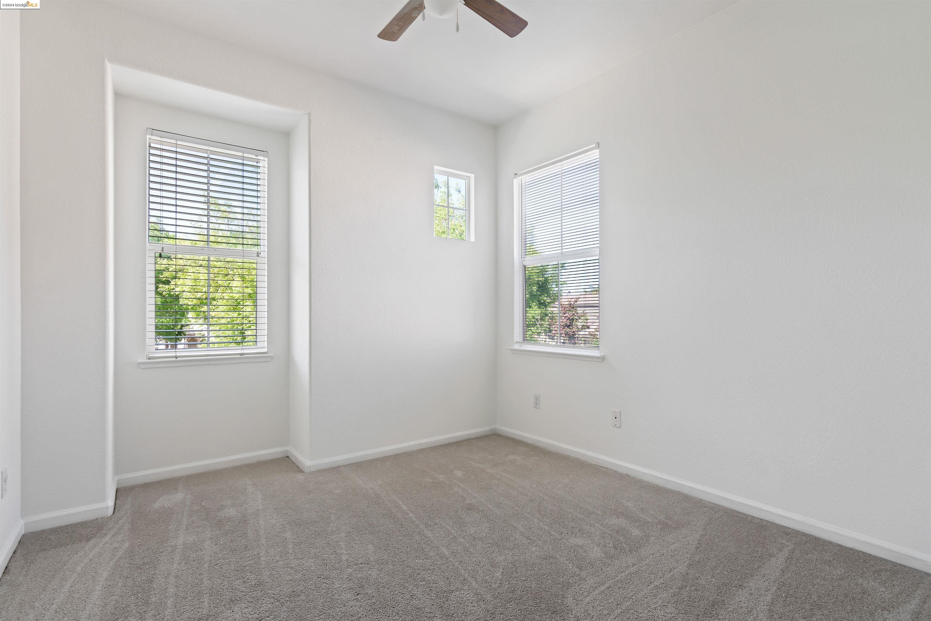 209 Wright Ct