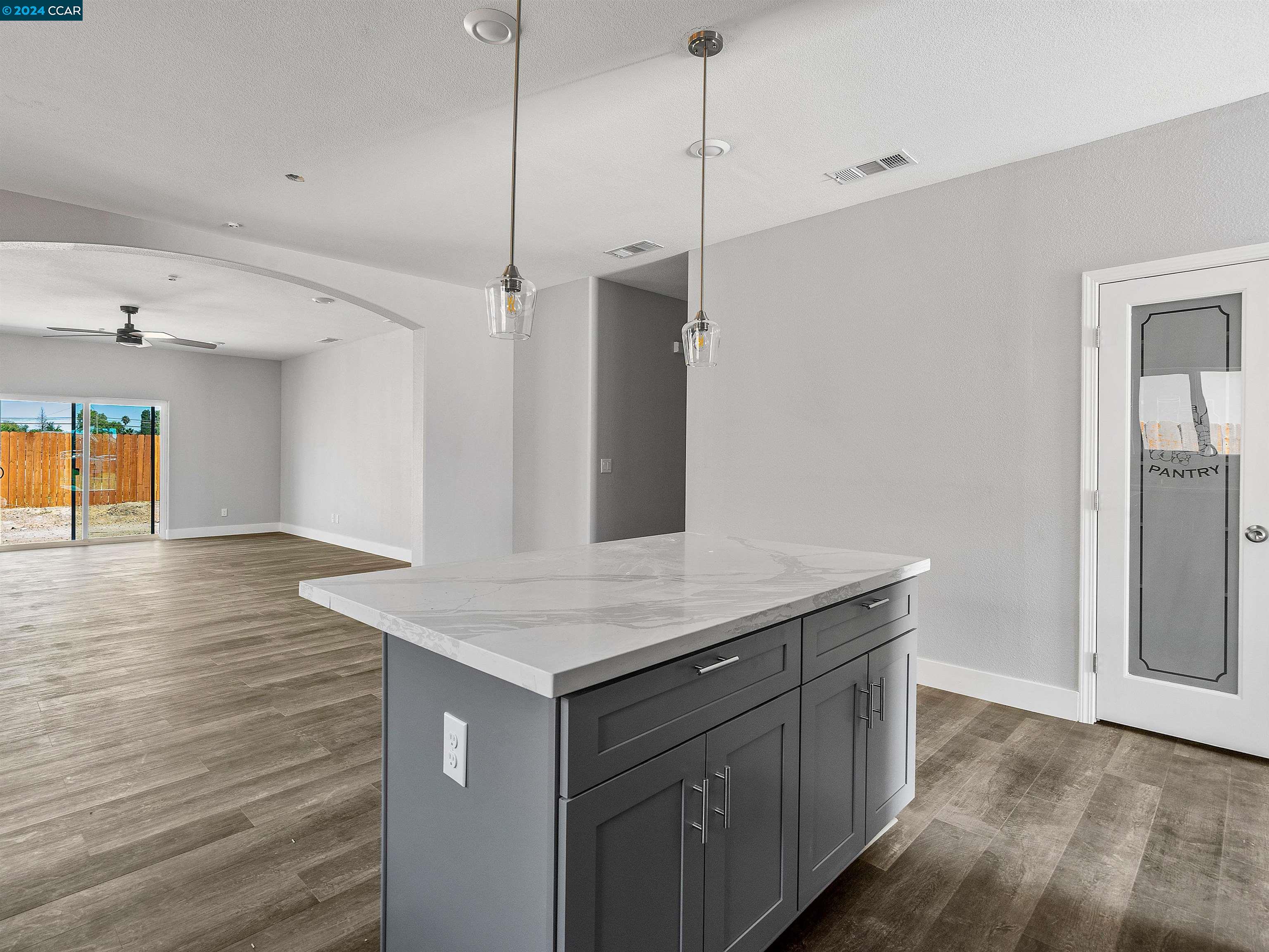 1151 Martinson Dr