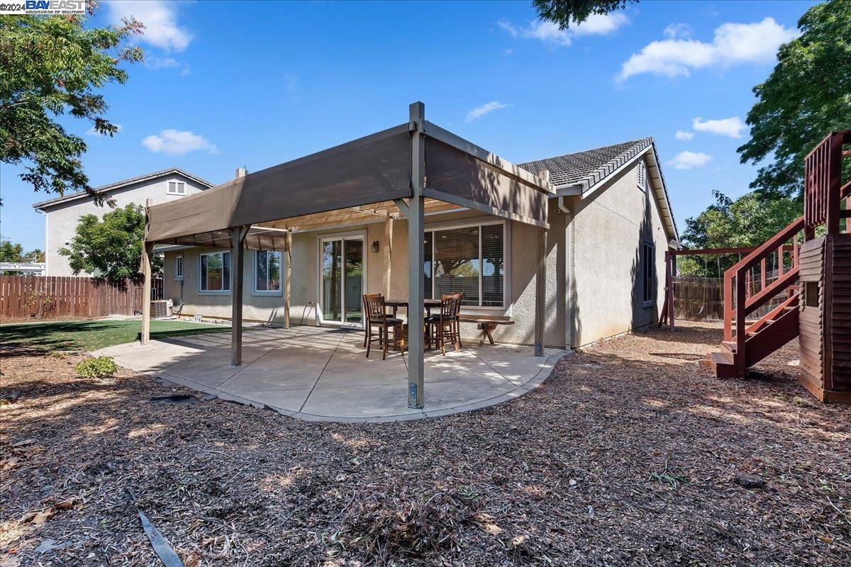 14 Saddlehorn Ct