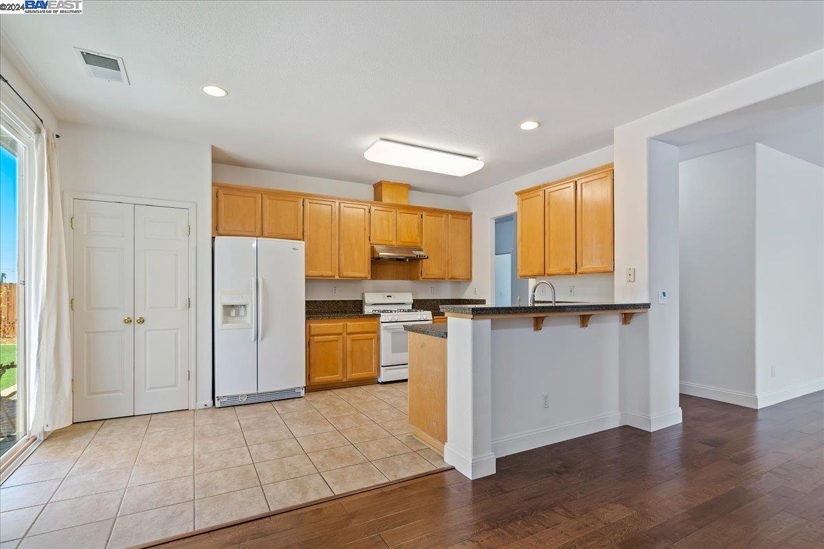 14 Saddlehorn Ct