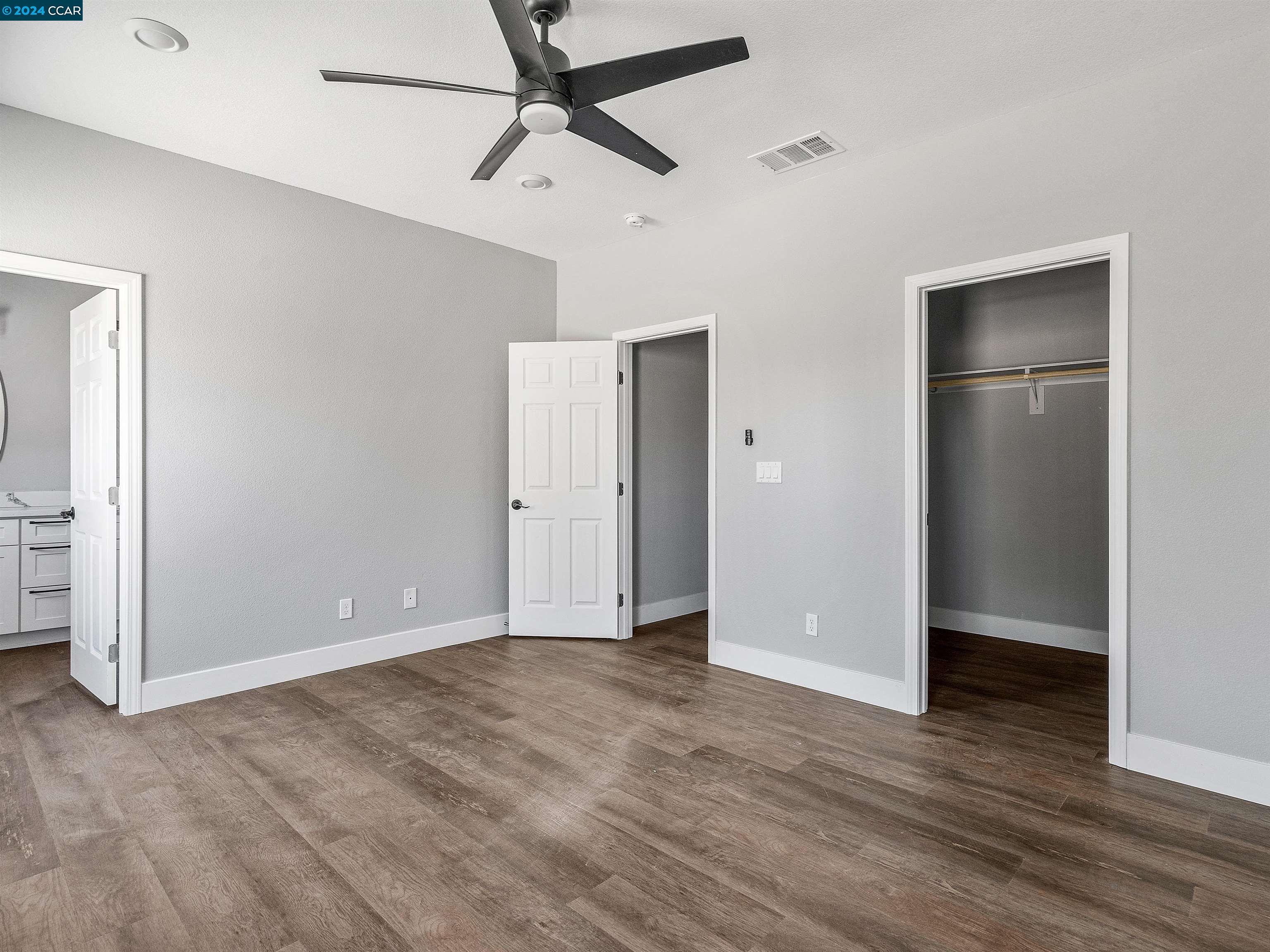 1147 Martinson Dr