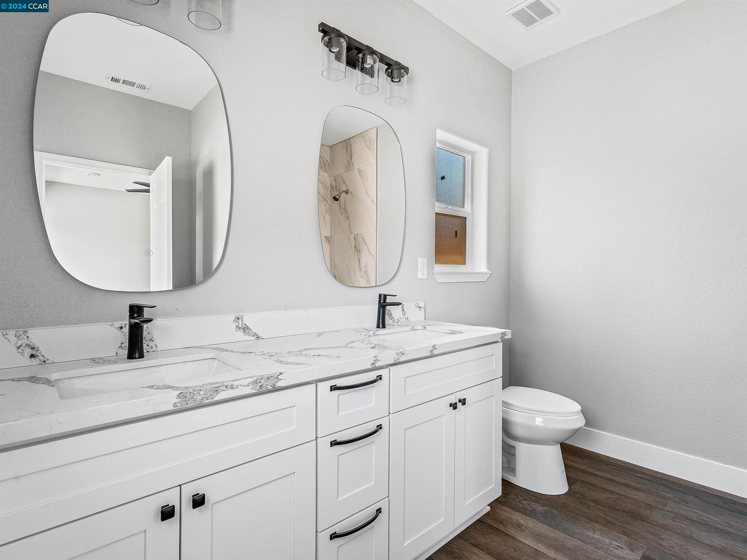1147 Martinson Dr