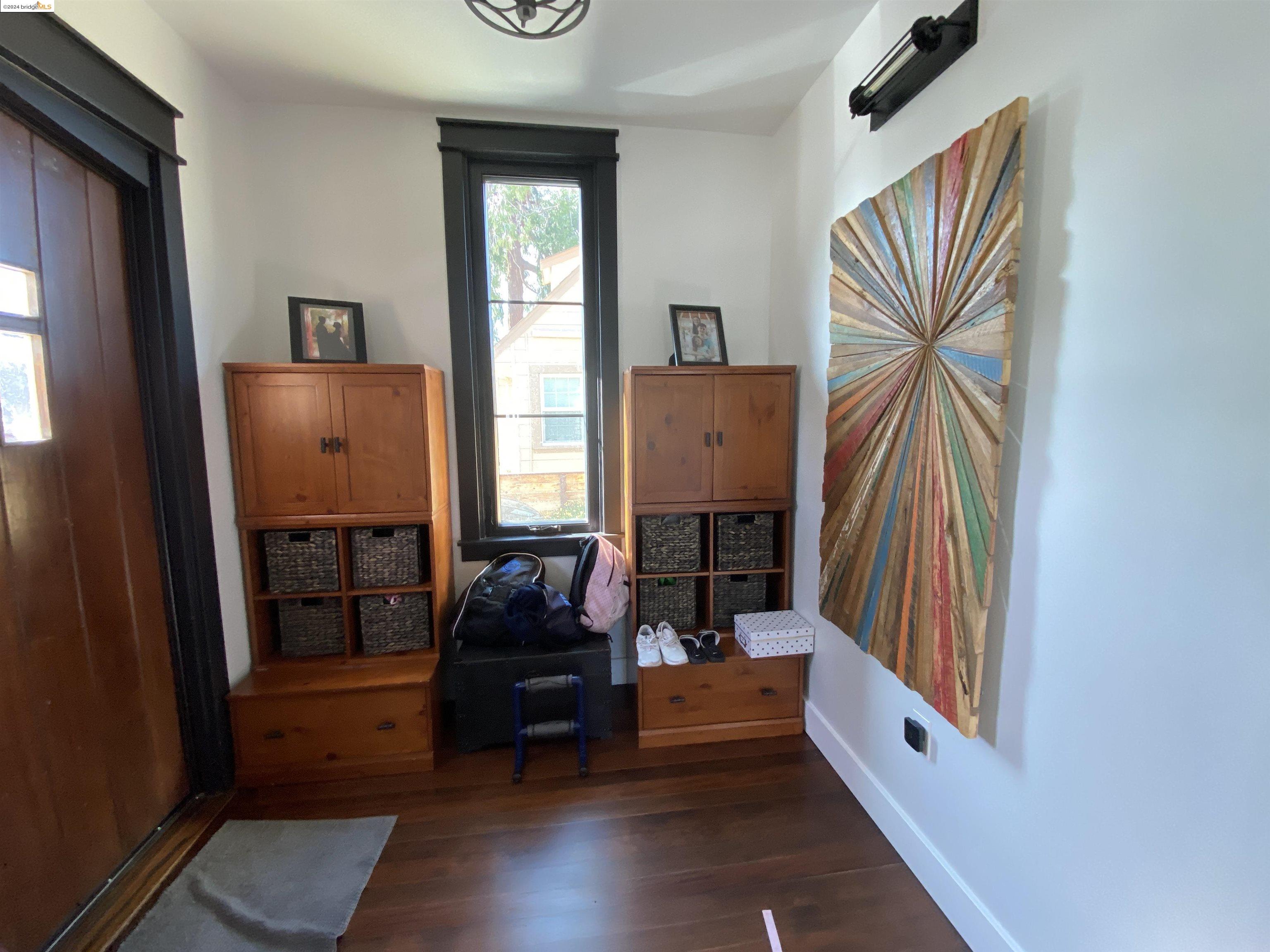 500 2Nd St