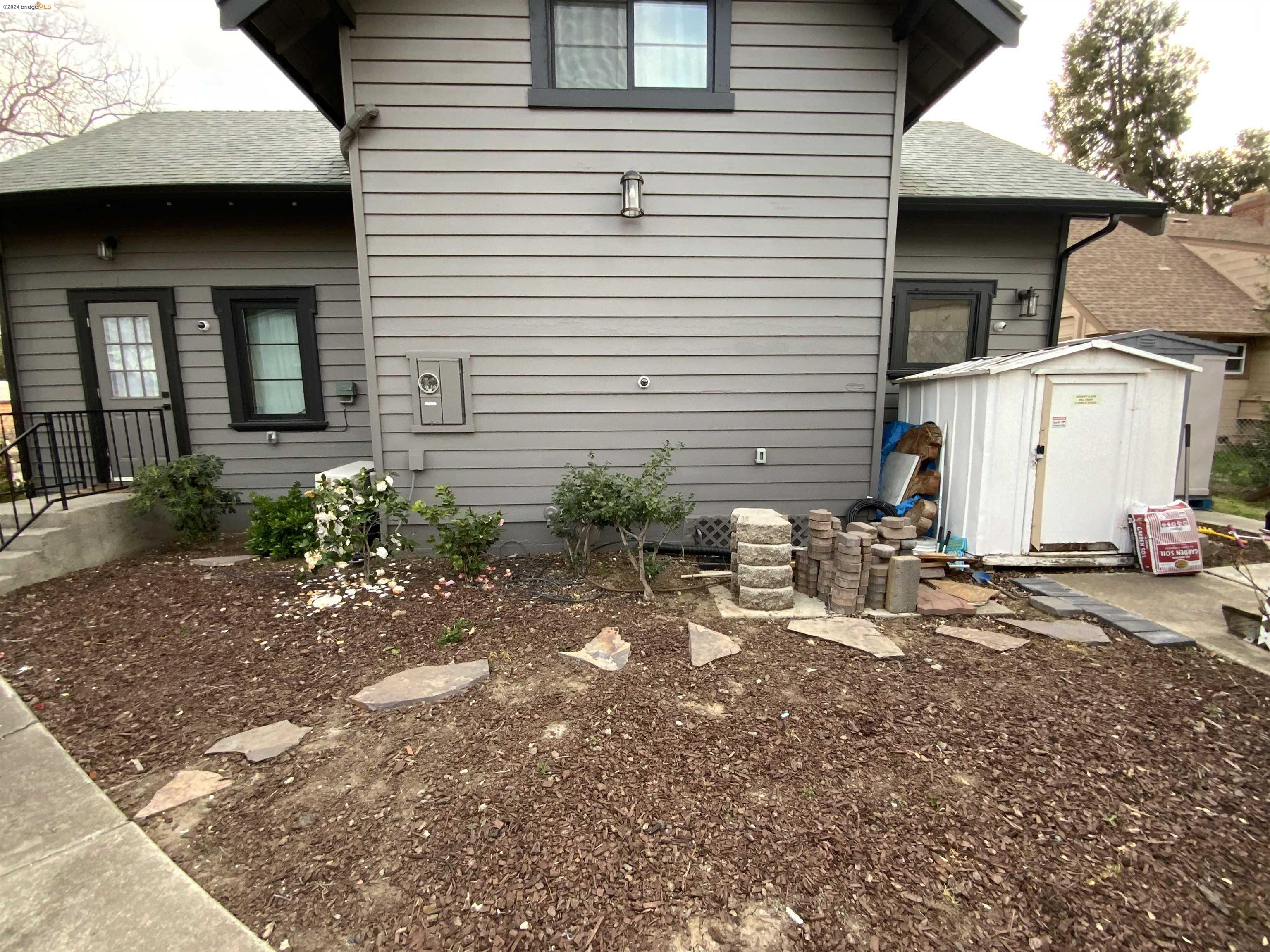 500 2Nd St