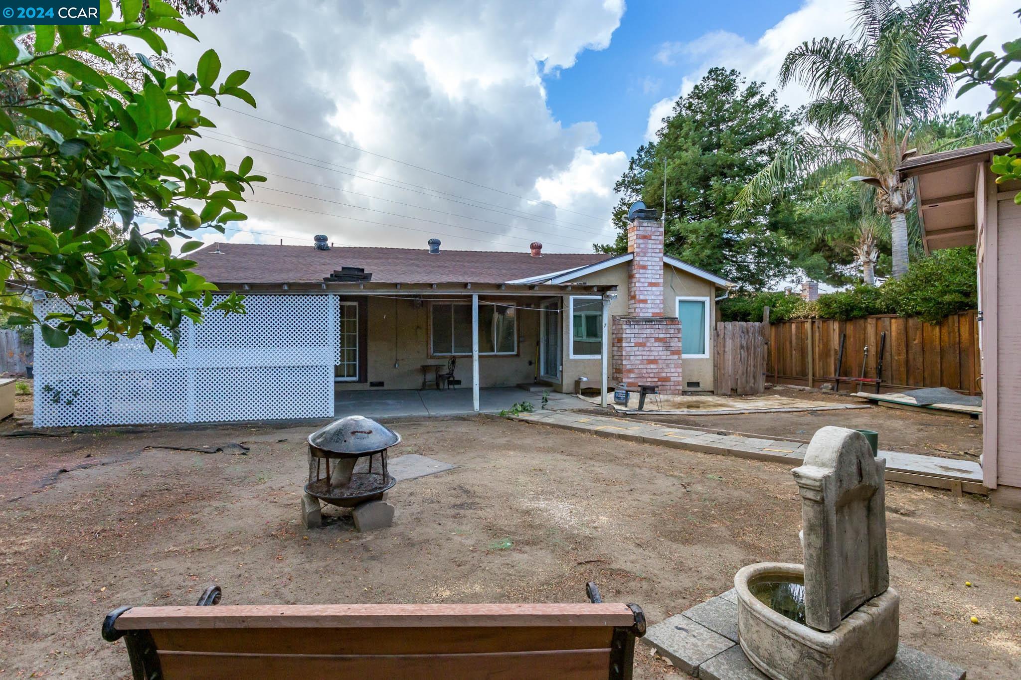 2103 Seagull Ct