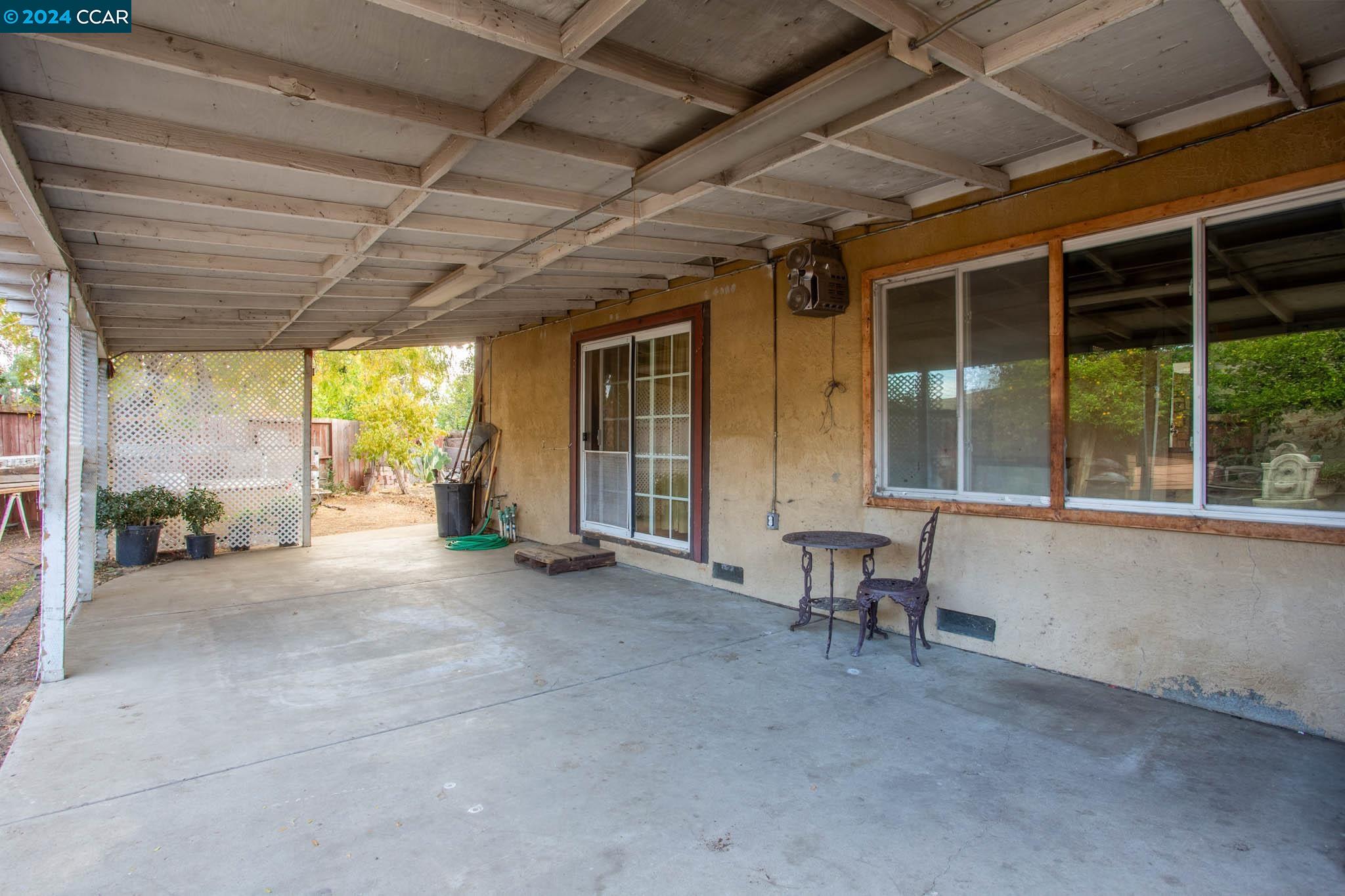 2103 Seagull Ct