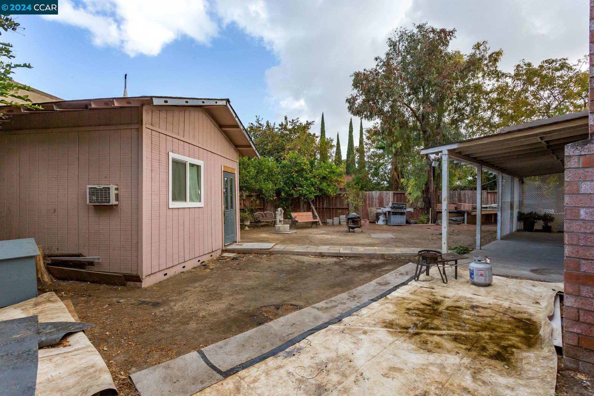 2103 Seagull Ct