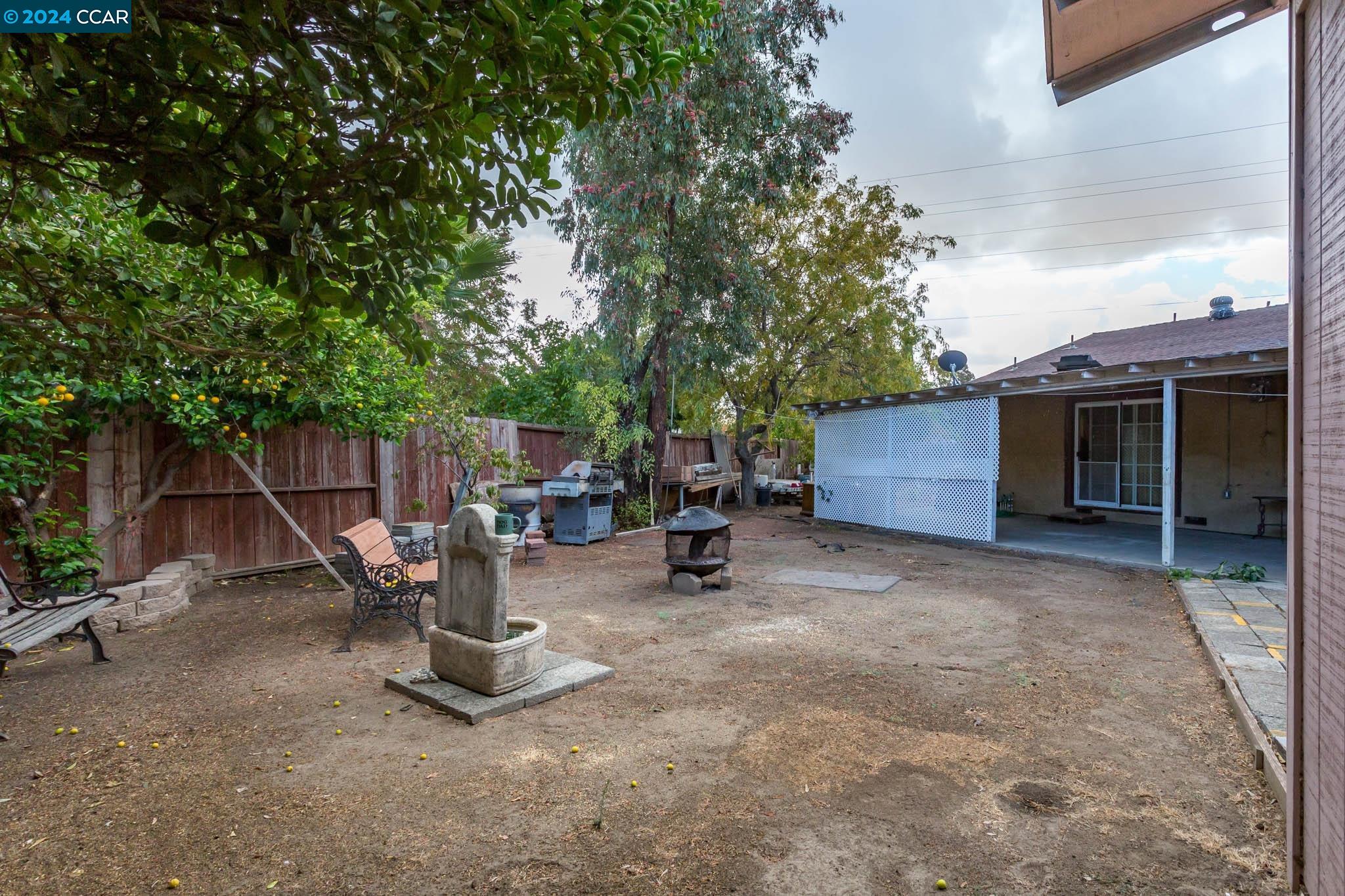 2103 Seagull Ct