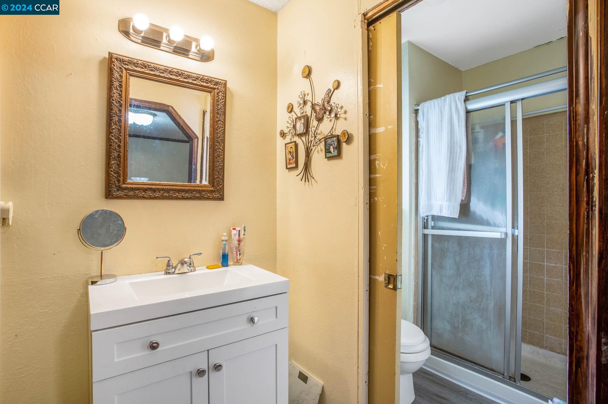 2103 Seagull Ct