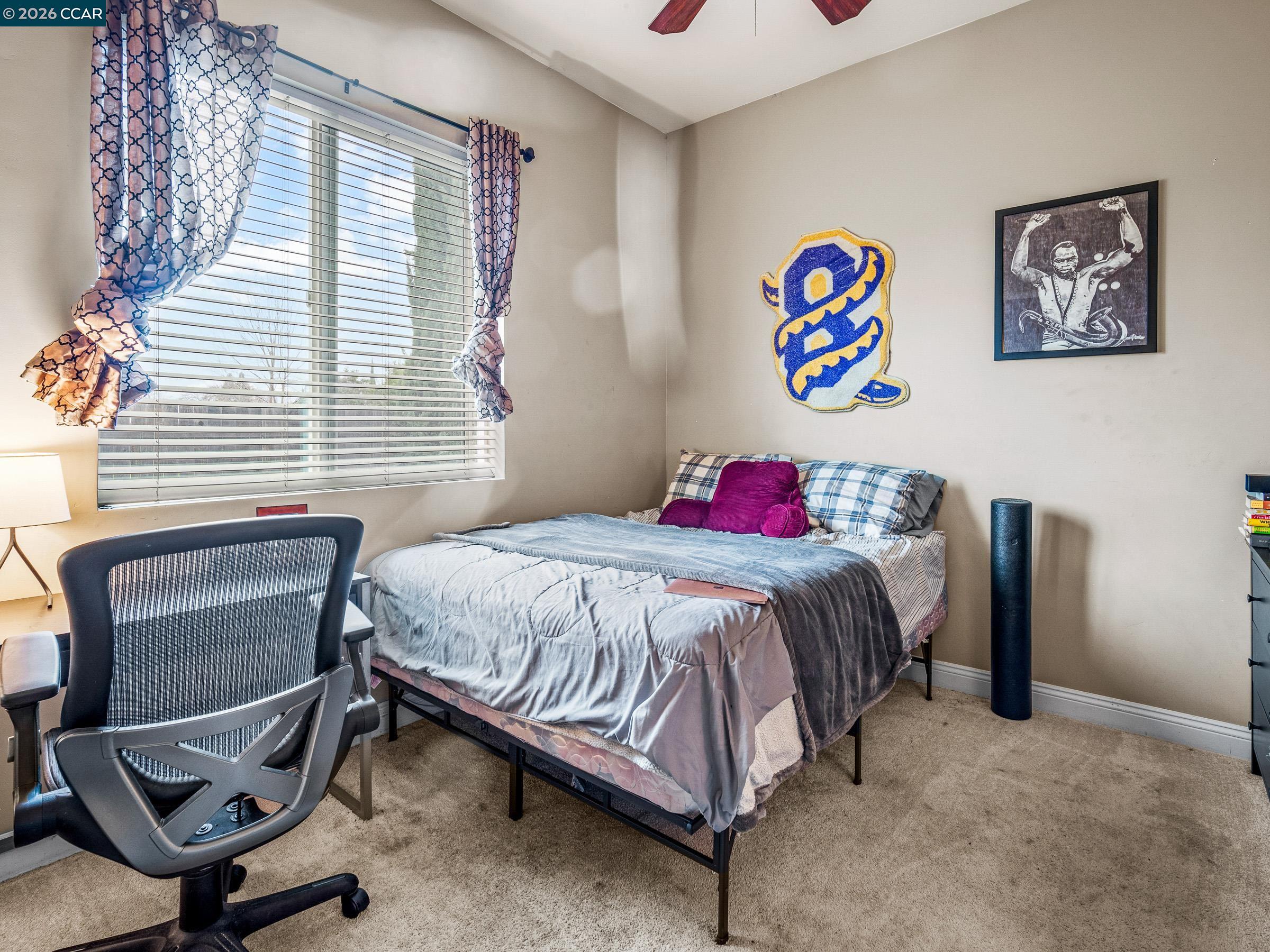 1021 Azusa St