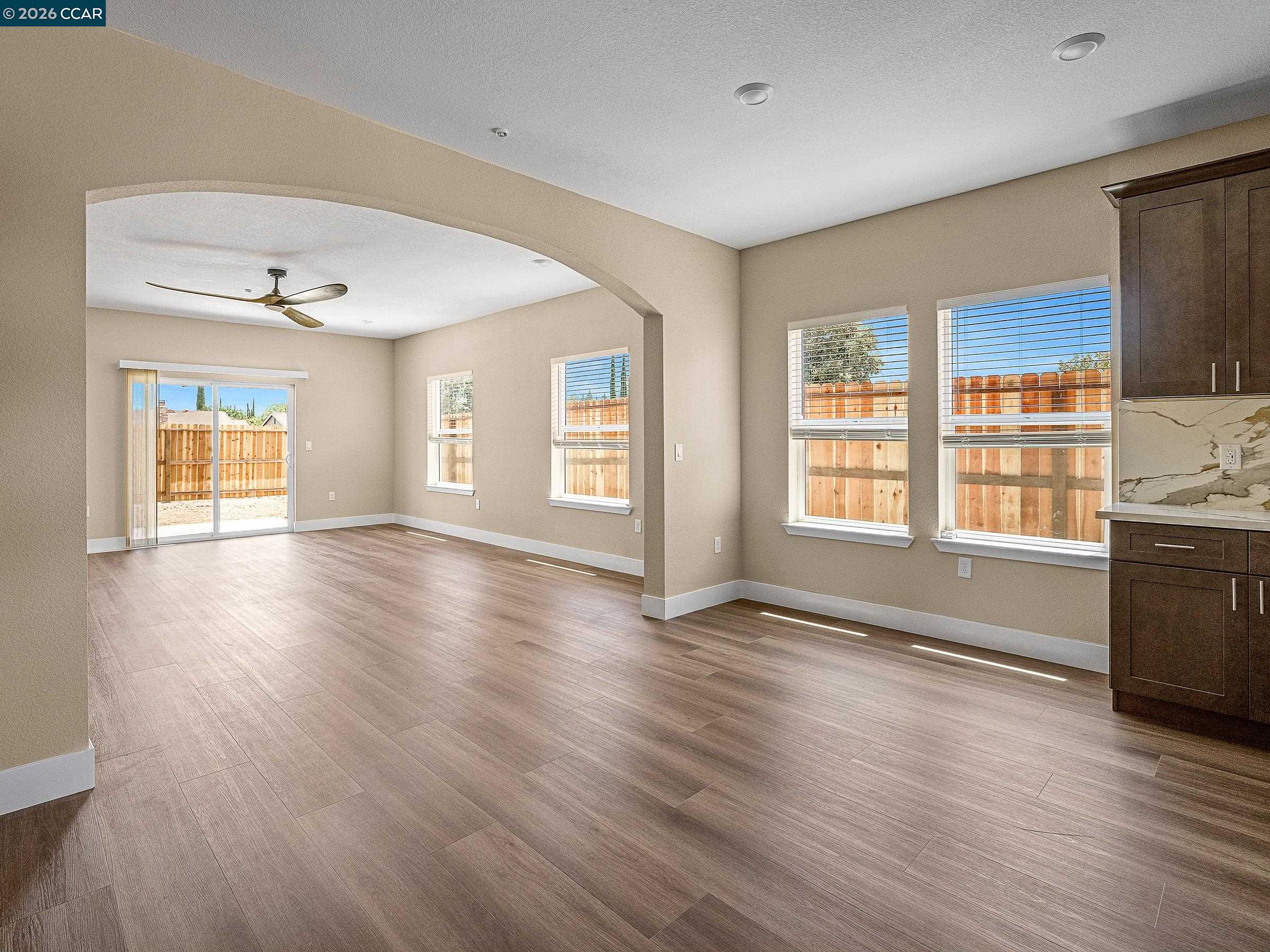 4528 Austin St