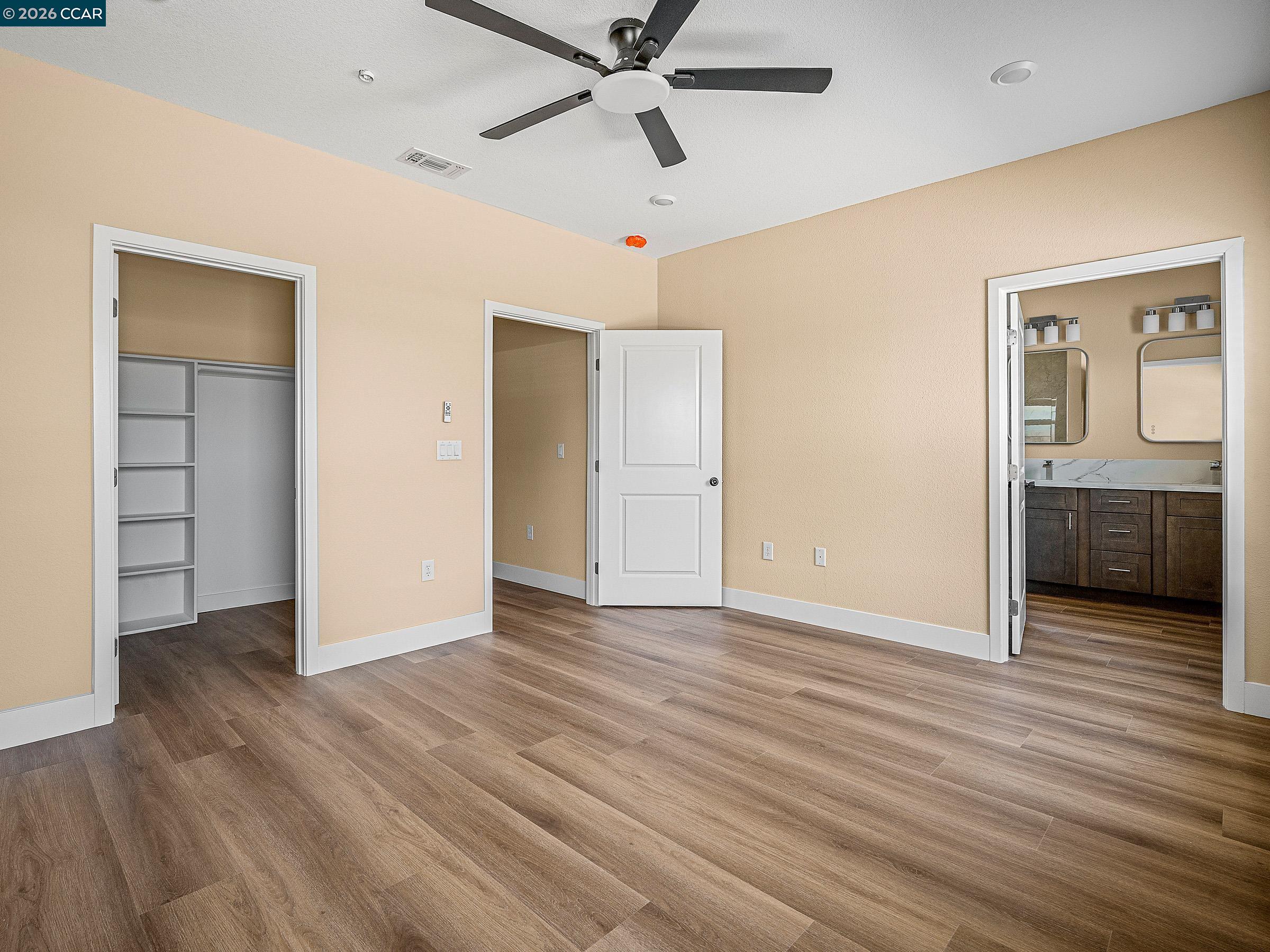 4528 Austin St