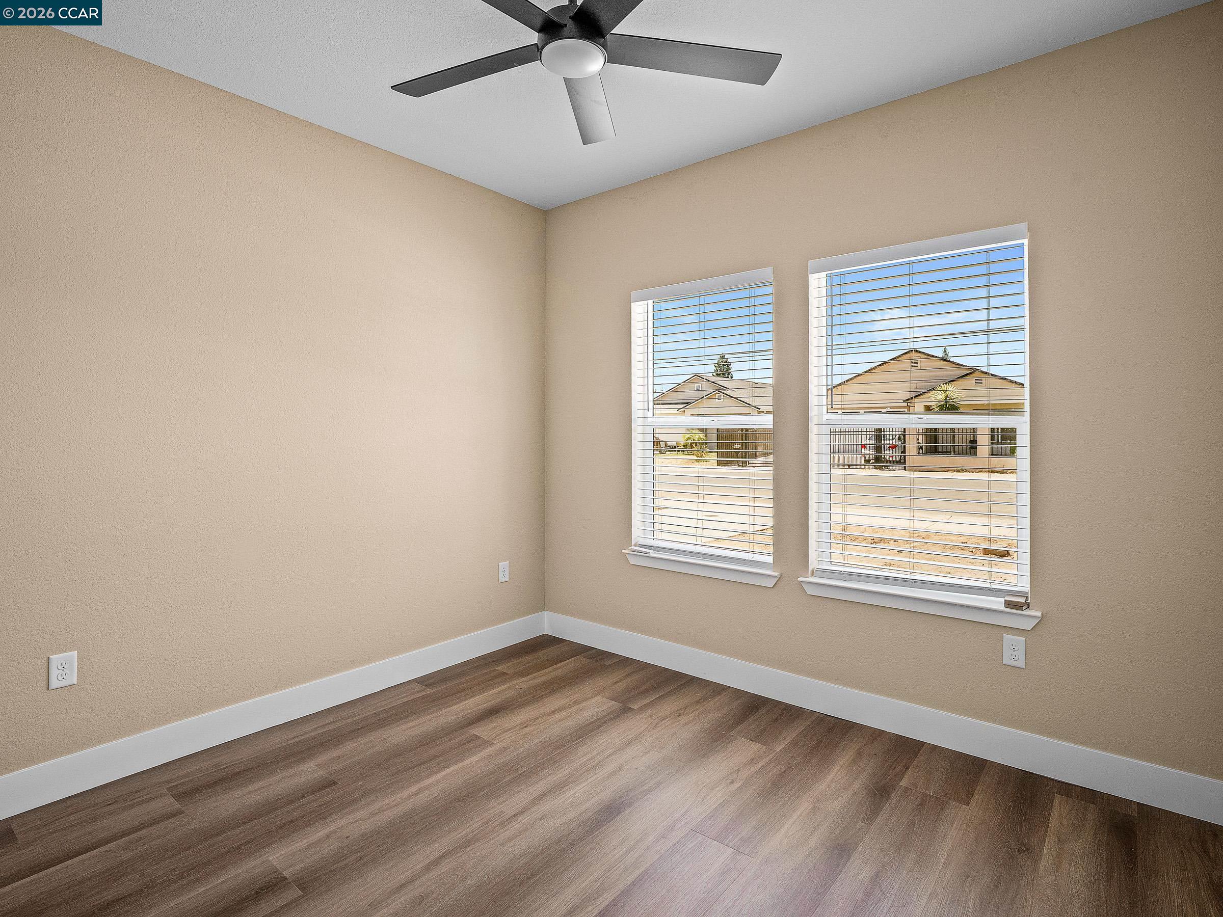 4528 Austin St