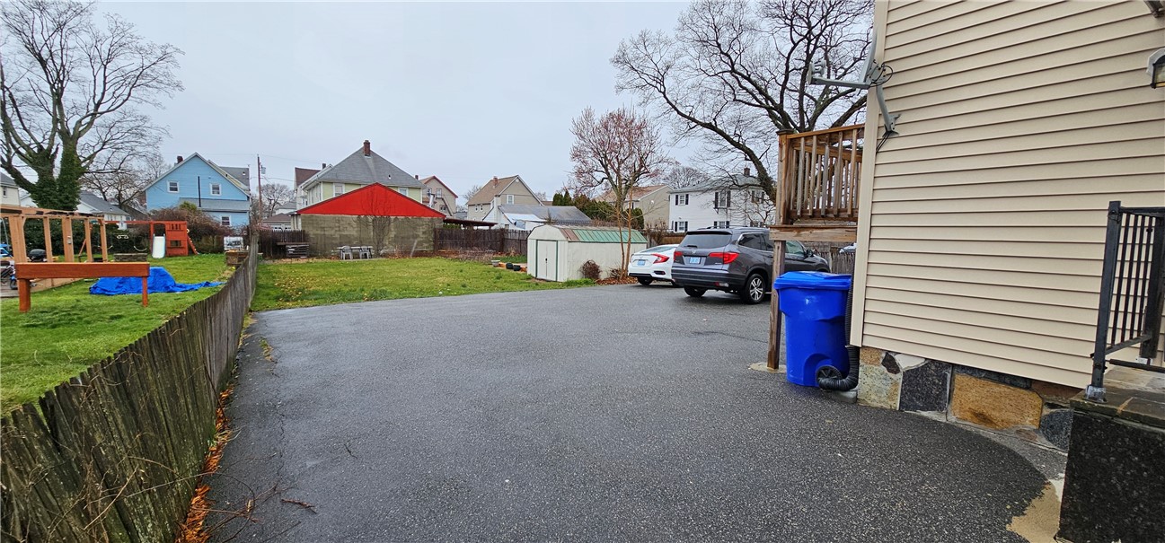 20 Norris Avenue