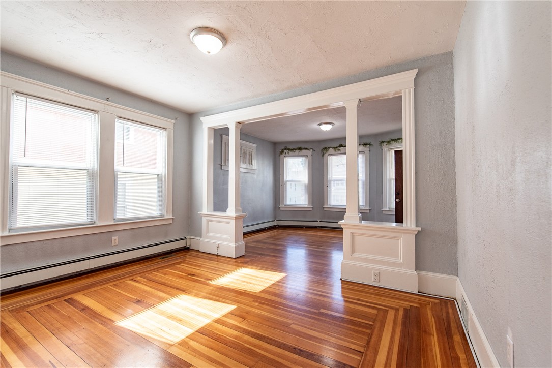 52 Fairlawn Avenue