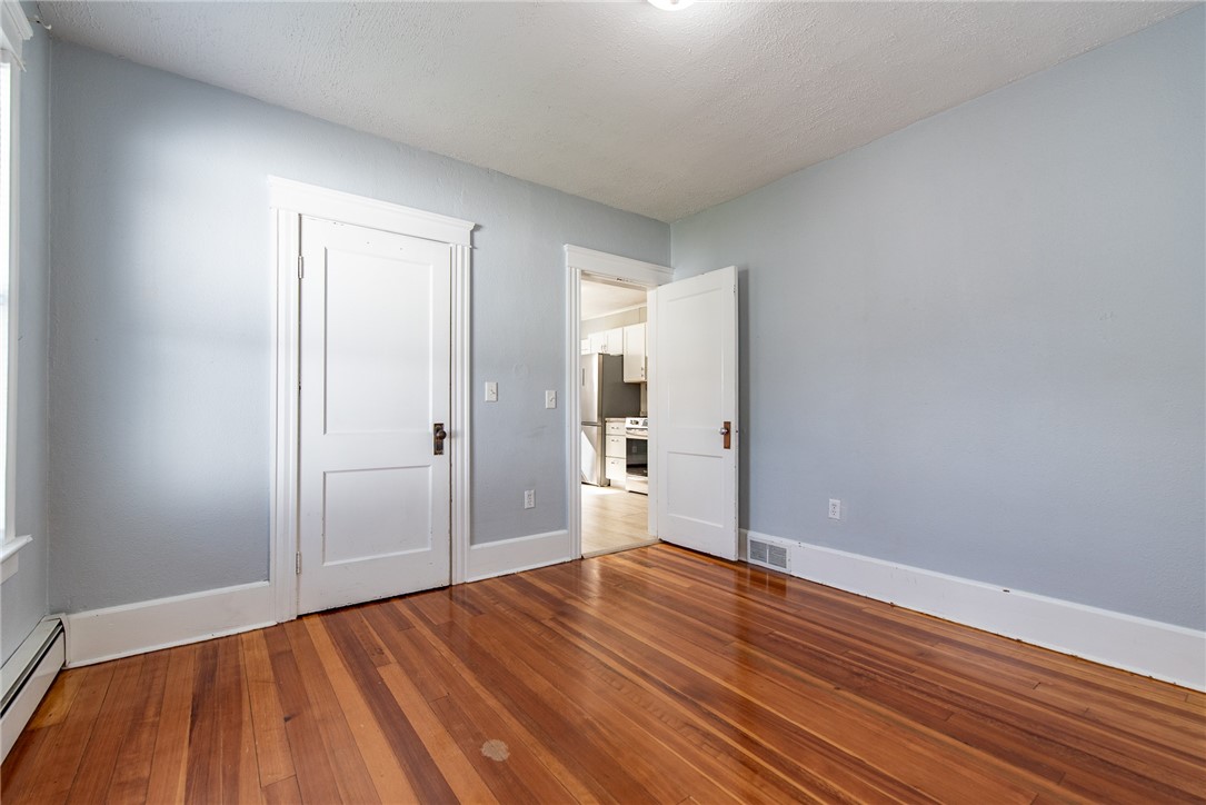 52 Fairlawn Avenue