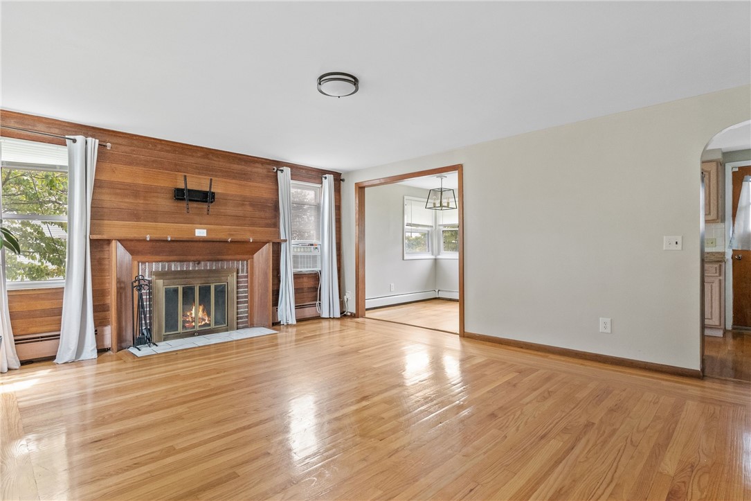 30 Bennett Avenue