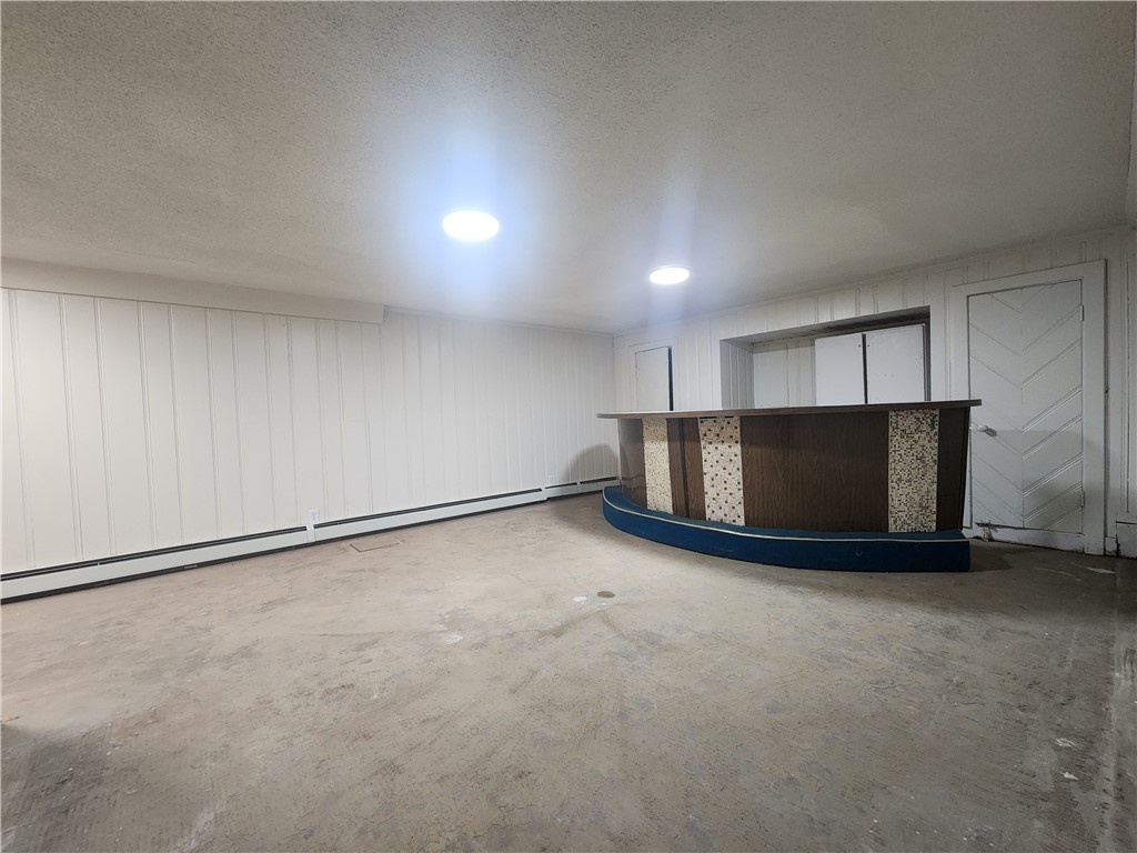 599 Harris Avenue