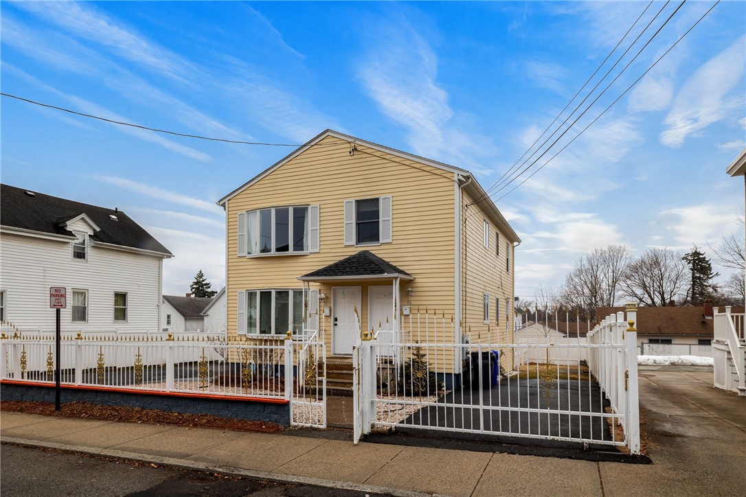 84 Gray Street