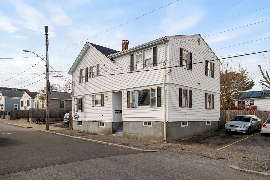 9 Yale Avenue