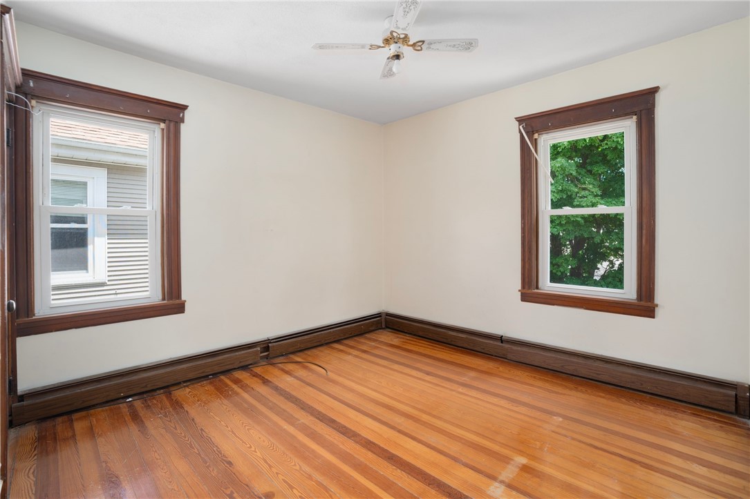 147 Tweed Street