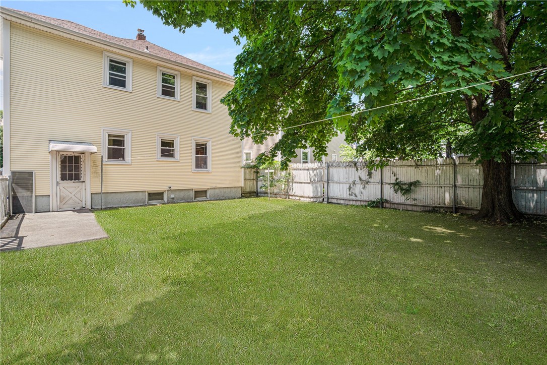 147 Tweed Street