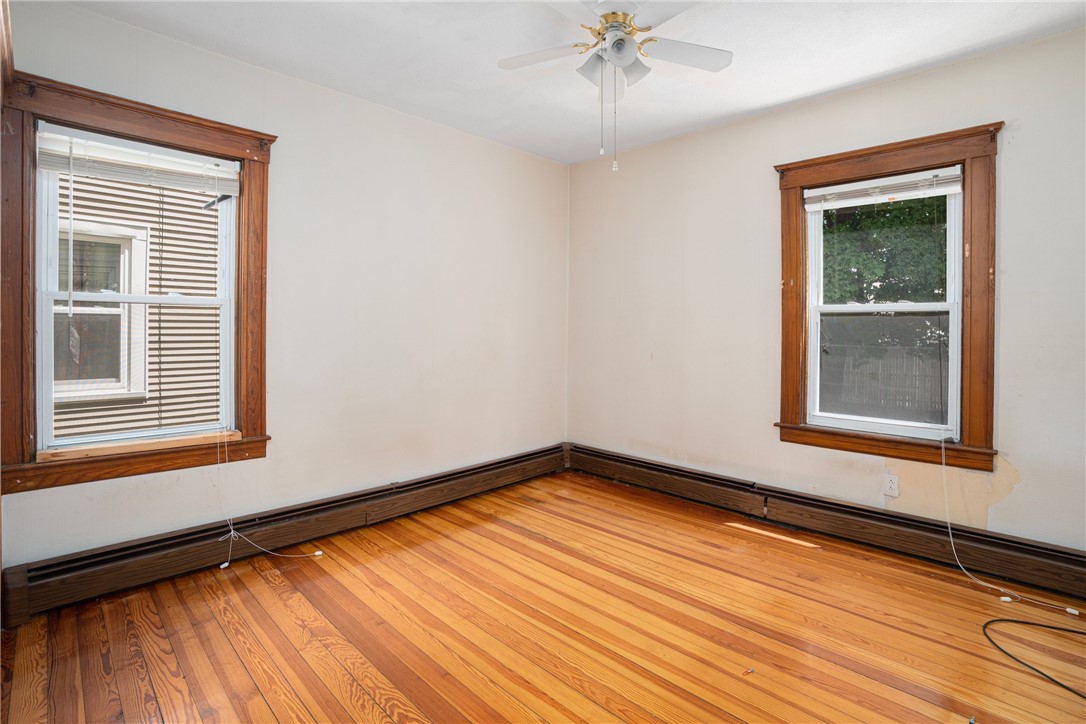 147 Tweed Street