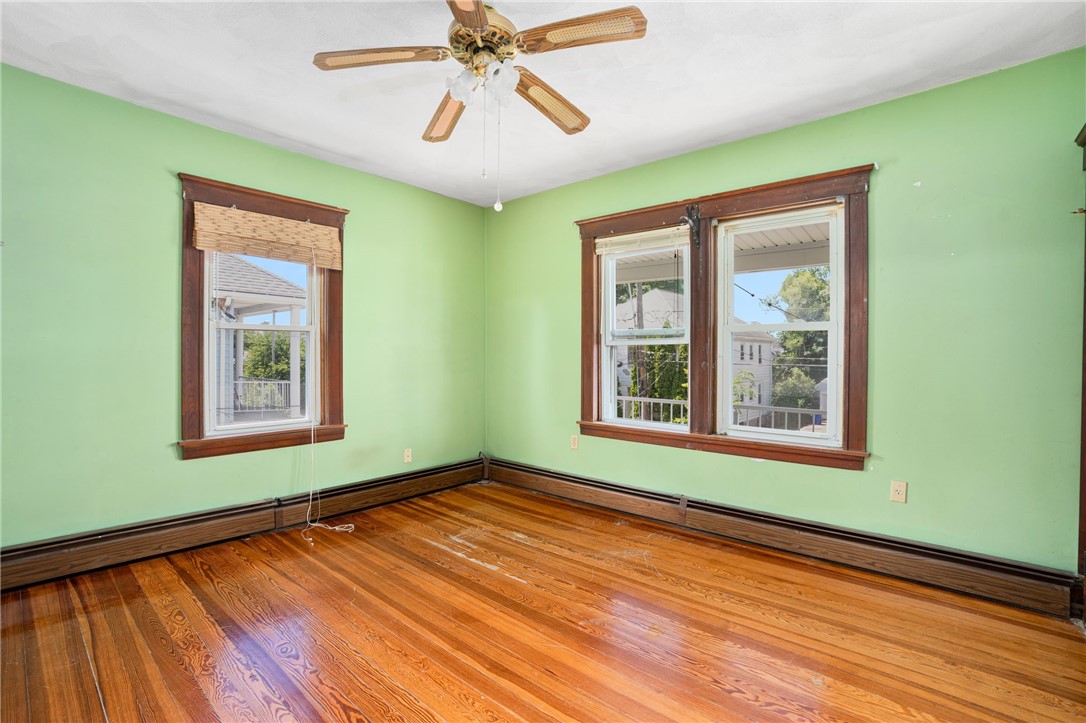 147 Tweed Street