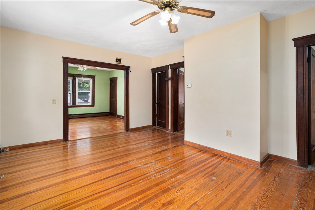147 Tweed Street