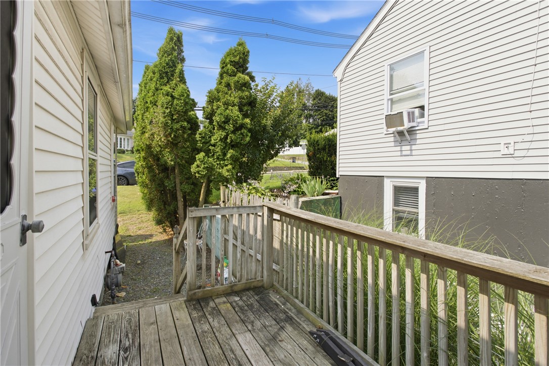 43 Sunset Avenue