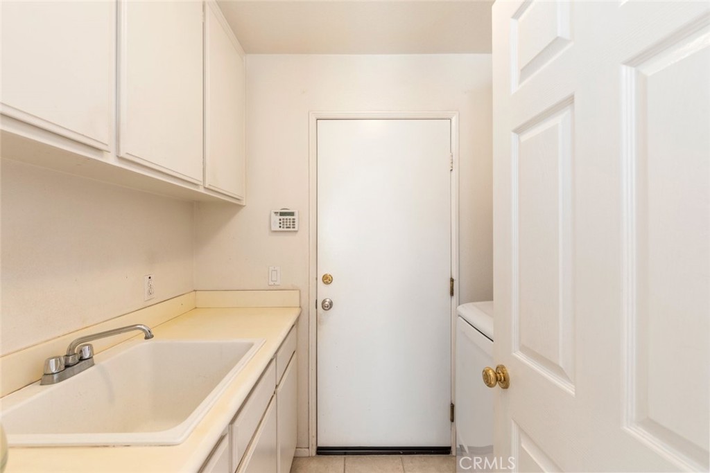 1523 White Holly Drive