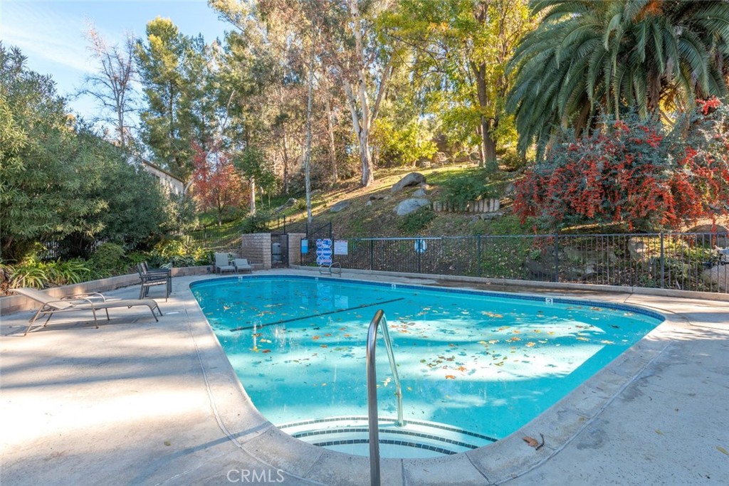 600 Central Avenue Unit: 322