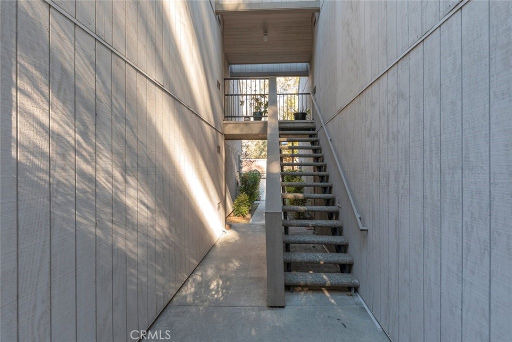 600 Central Avenue Unit: 322