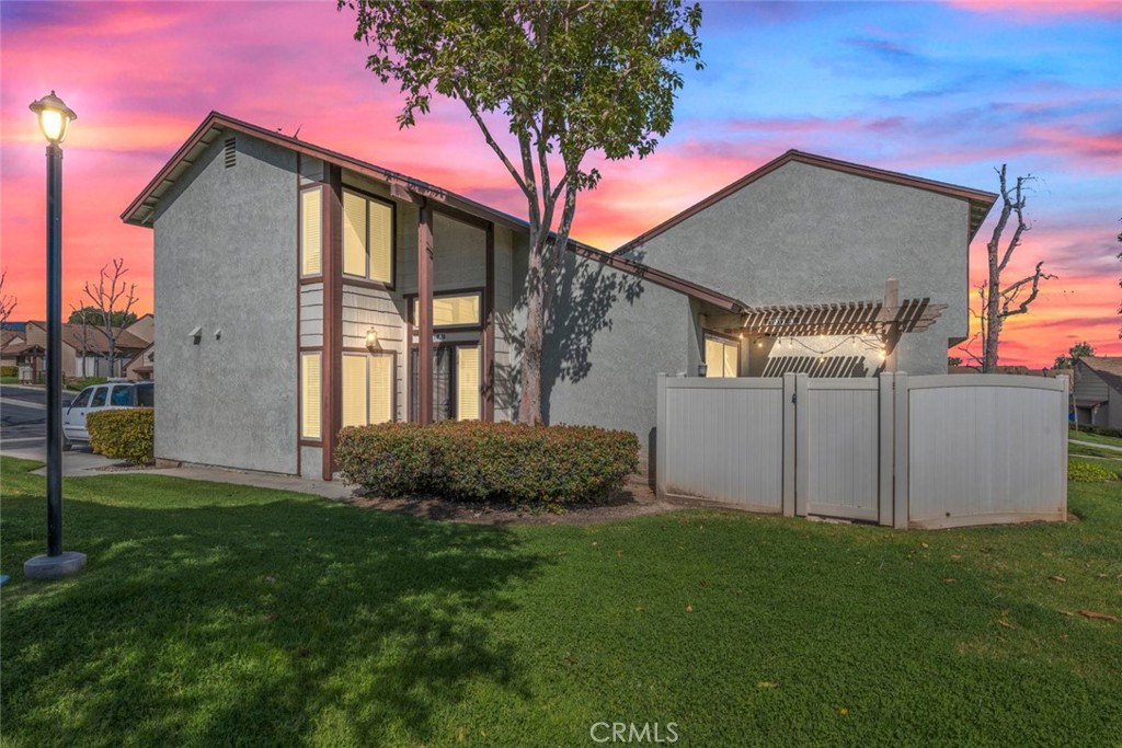 1611 Raintree Place A