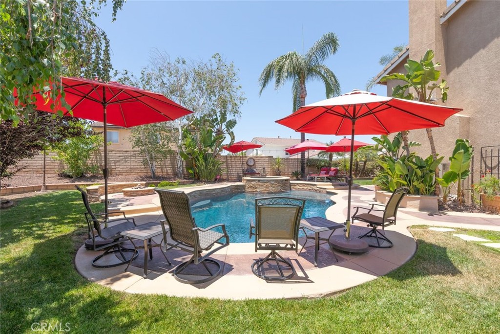 3558 Grovedale Street