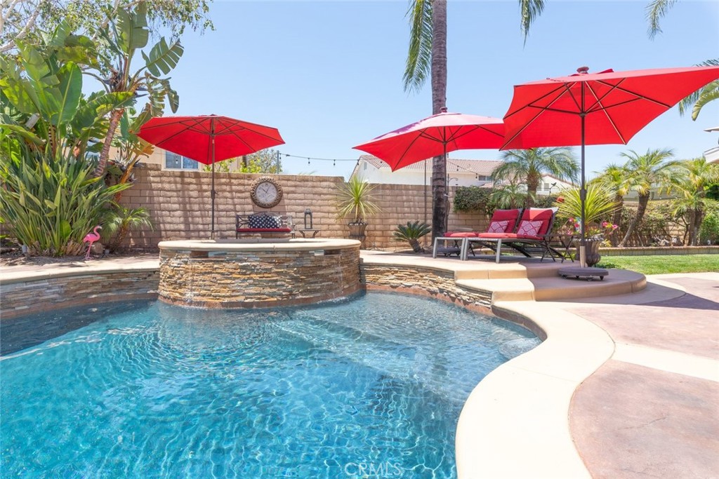 3558 Grovedale Street