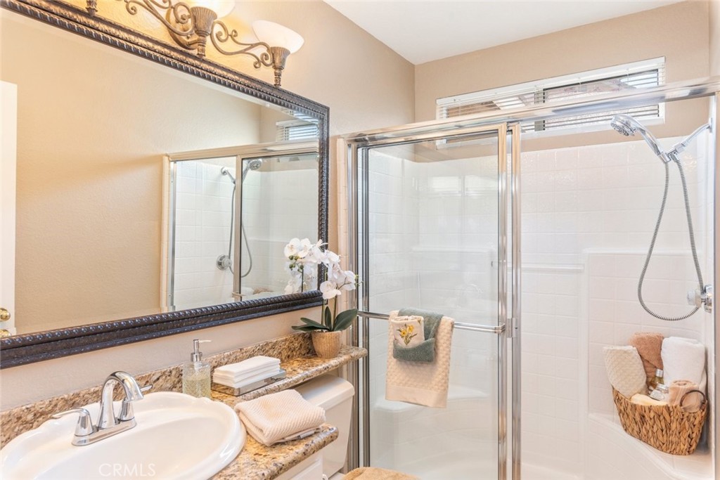 3558 Grovedale Street