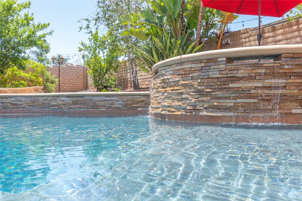 3558 Grovedale Street